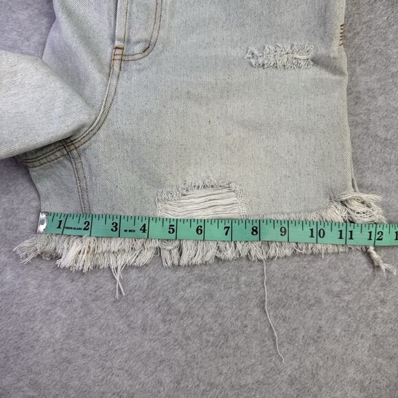 NWT Chelsea & Violet C & V Womens Jean Shorts Size 28 Cutoff Button Fly Frayed - Picture 12 of 12